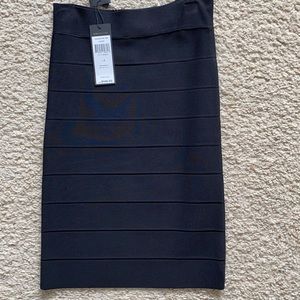 BCBG NEW black pencil skirt - size S